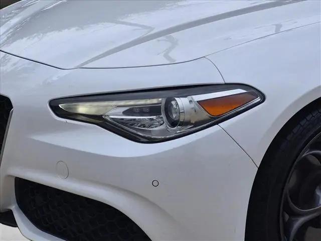 2017 Alfa Romeo Giulia Ti RWD