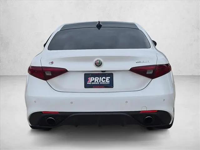 2017 Alfa Romeo Giulia Ti RWD
