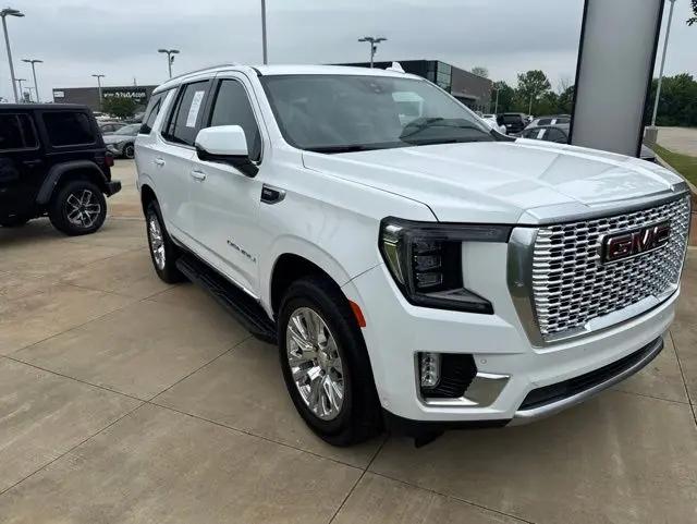 2023 GMC Yukon 4WD Denali