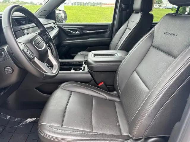 2023 GMC Yukon 4WD Denali