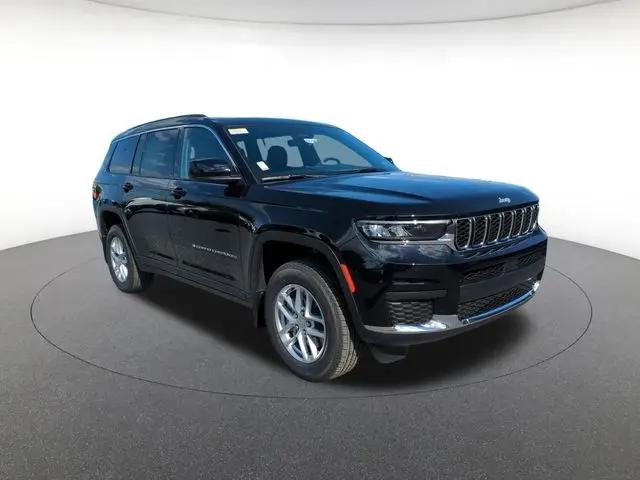 2026 Jeep Grand Cherokee L Laredo 4x4