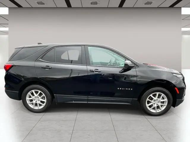 2023 Chevrolet Equinox AWD LS