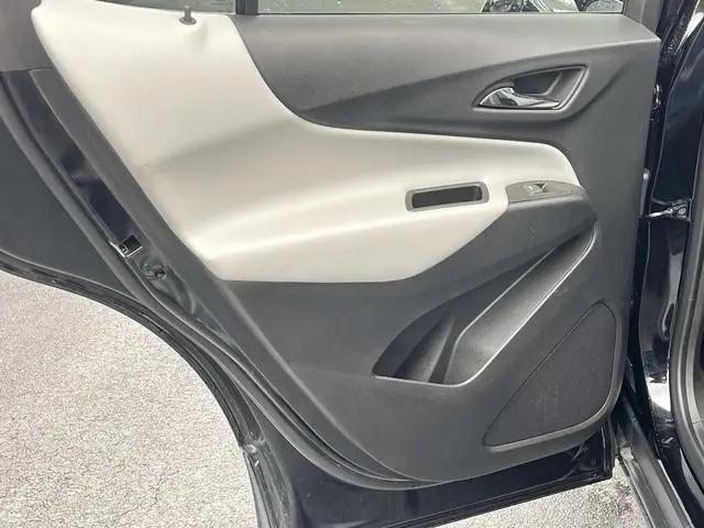 2023 Chevrolet Equinox AWD LS