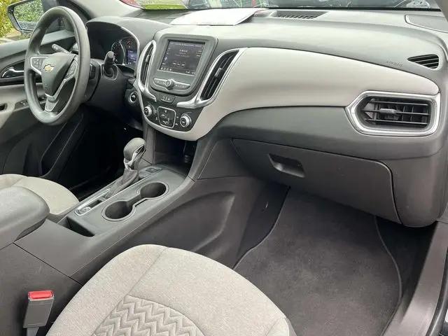 2023 Chevrolet Equinox AWD LS