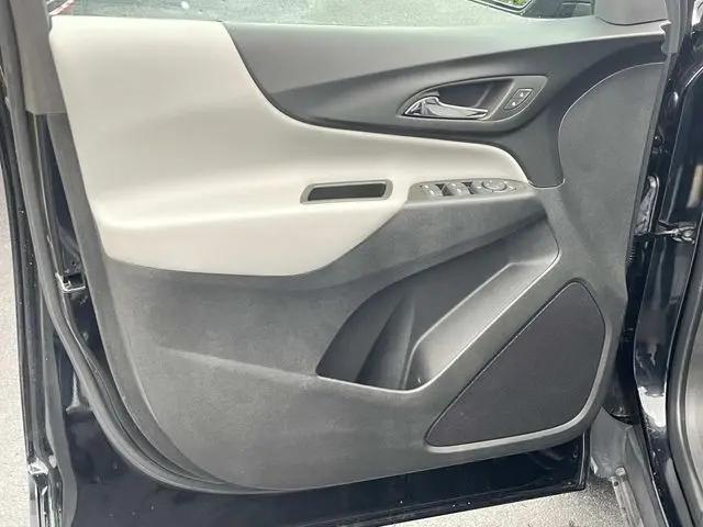 2023 Chevrolet Equinox AWD LS