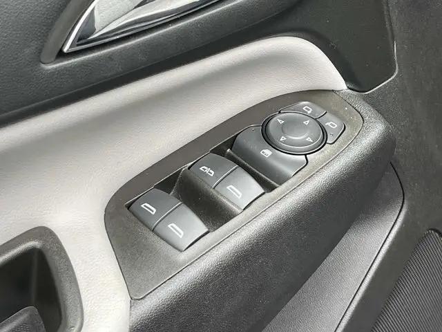 2023 Chevrolet Equinox AWD LS