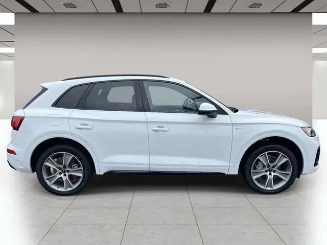 2025 Audi Q5 Premium 45 TFSI S line quattro