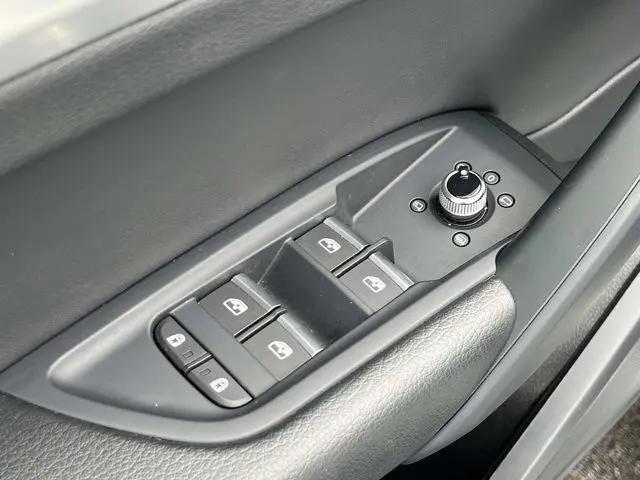 2025 Audi Q5 Premium 45 TFSI S line quattro