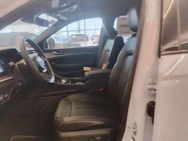 2026 Jeep Grand Cherokee L Limited Reserve