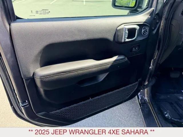 2025 Jeep Wrangler 4xe Sahara 4xe
