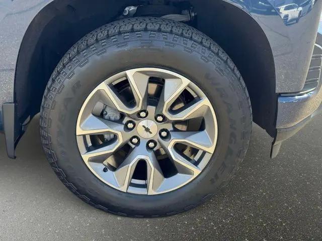 2021 Chevrolet Silverado 1500 4WD Crew Cab Short Bed RST