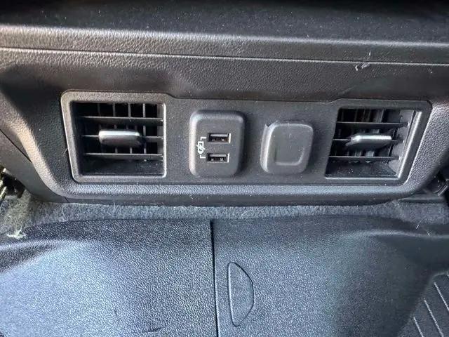 2021 Chevrolet Silverado 1500 4WD Crew Cab Short Bed RST