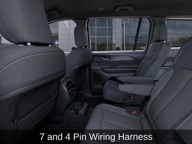 2026 Jeep Grand Cherokee L Altitude 4x4