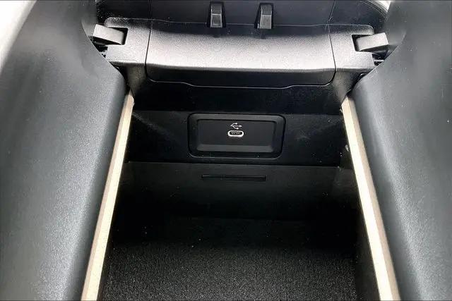 2026 Mercedes-Benz C-CLASS C 300 C 300
