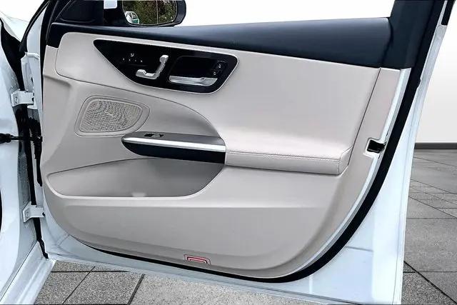 2026 Mercedes-Benz C-CLASS C 300 C 300
