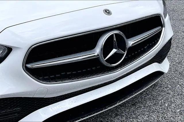 2026 Mercedes-Benz C-CLASS C 300 C 300
