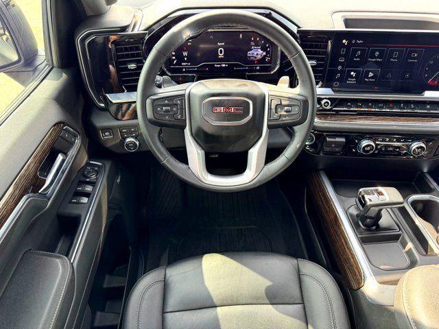 2024 GMC Sierra 1500 4WD Crew Cab Short Box Elevation with 3SB