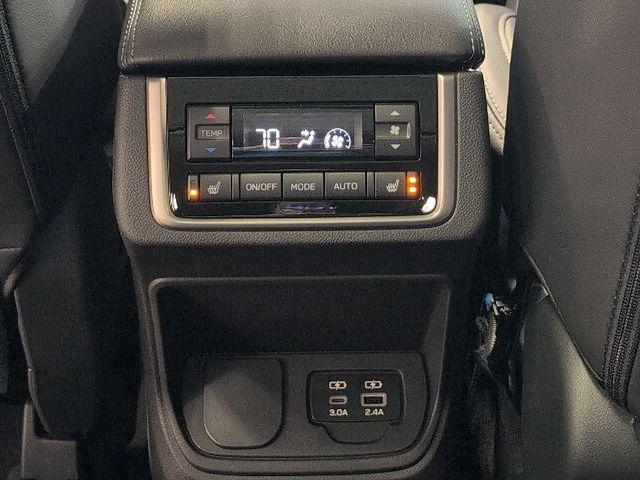 2026 Subaru Ascent Limited 8-Passenger