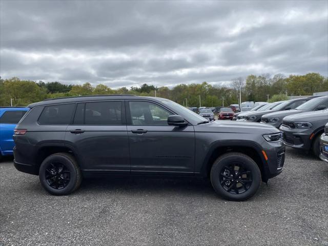 2026 Jeep Grand Cherokee GRAND CHEROKEE L LAREDO ALTITUDE 4X4