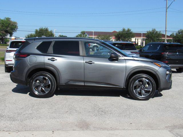 2024 Nissan Rogue SV FWD