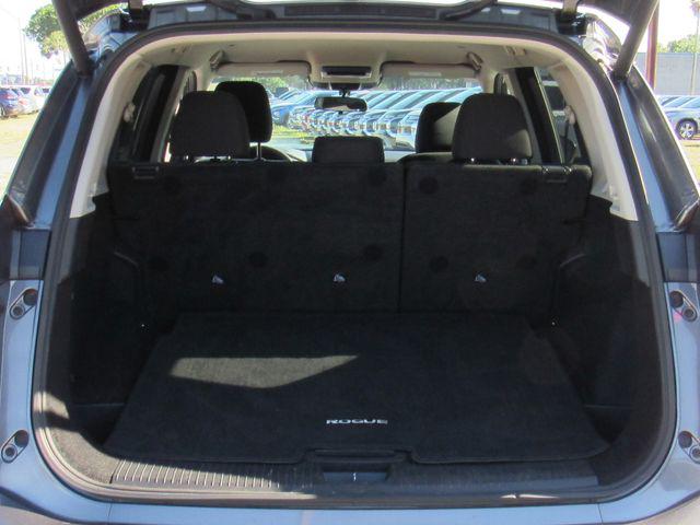 2024 Nissan Rogue SV FWD