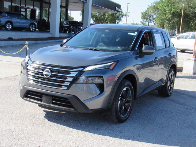 2024 Nissan Rogue SV FWD