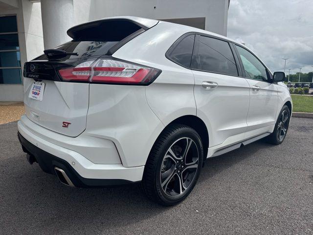 2022 Ford Edge ST