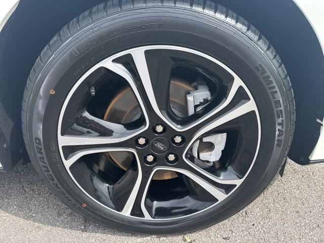 2022 Ford Edge ST