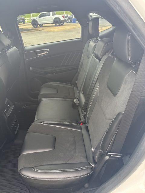 2022 Ford Edge ST