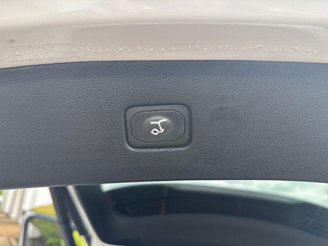 2022 Ford Edge ST
