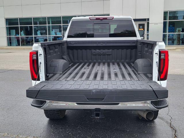 2025 GMC Sierra 2500HD 4WD Crew Cab Standard Bed SLT