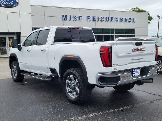 2025 GMC Sierra 2500HD 4WD Crew Cab Standard Bed SLT