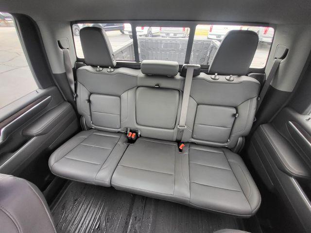 2025 GMC Sierra 2500HD 4WD Crew Cab Standard Bed SLT