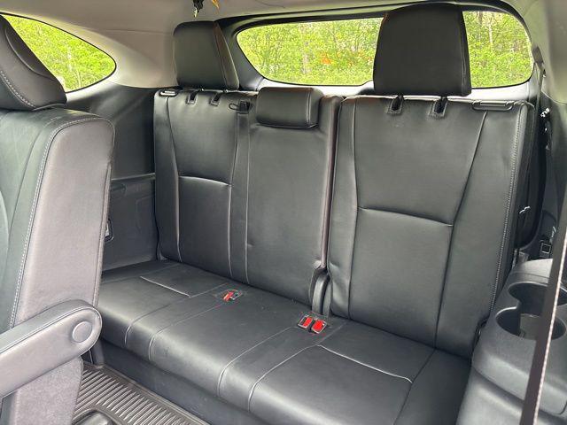 2024 Toyota Highlander Hybrid Platinum