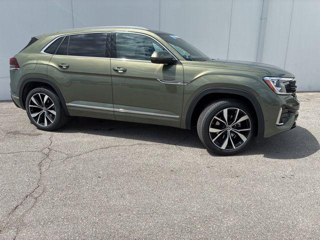 2026 Volkswagen Atlas Cross Sport SEL Premium R-Line