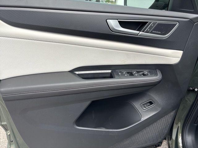 2026 Volkswagen Atlas Cross Sport SEL Premium R-Line