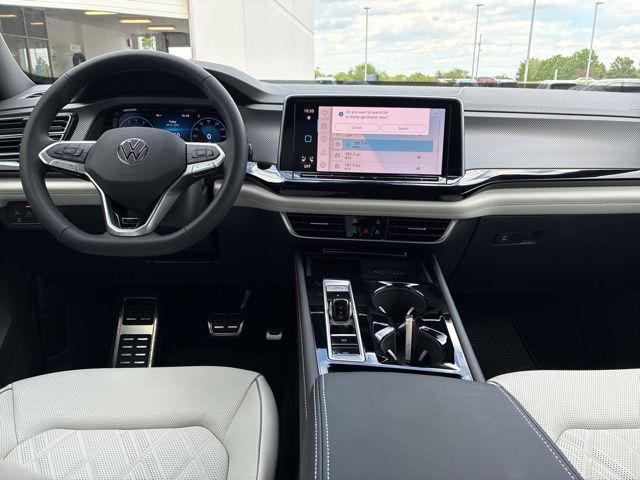 2026 Volkswagen Atlas Cross Sport SEL Premium R-Line