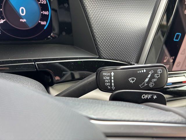 2026 Volkswagen Atlas Cross Sport SEL Premium R-Line