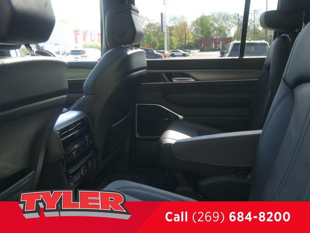 2026 Jeep Grand Wagoneer Limited Altitude 4x4