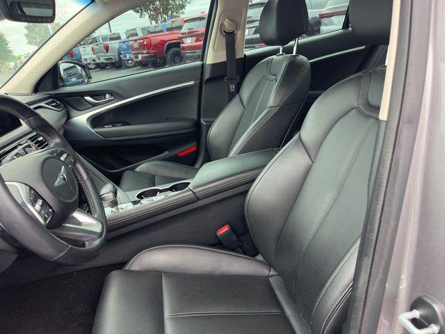 2023 Genesis G70 2.0T AWD