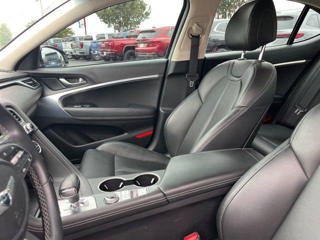 2023 Genesis G70 2.0T AWD