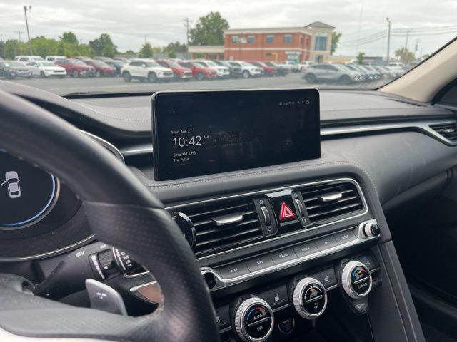 2023 Genesis G70 2.0T AWD