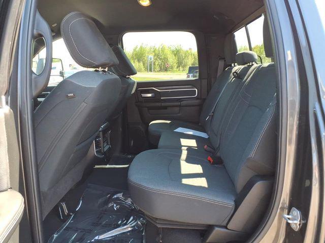 2022 Ram 2500 Big Horn Crew Cab 4x4 6'4" Box