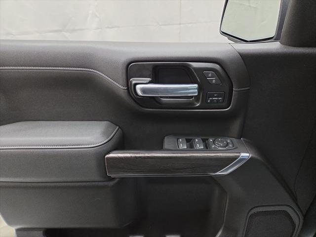 2021 Chevrolet Silverado 1500 4WD Crew Cab Short Bed LTZ