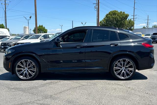 2023 BMW X4 xDrive30i