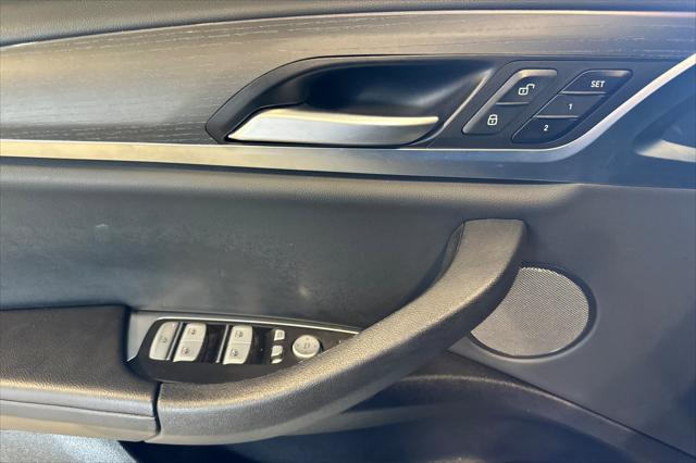 2023 BMW X4 xDrive30i