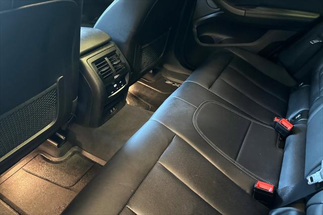 2023 BMW X4 xDrive30i
