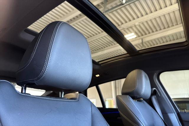 2023 BMW X4 xDrive30i