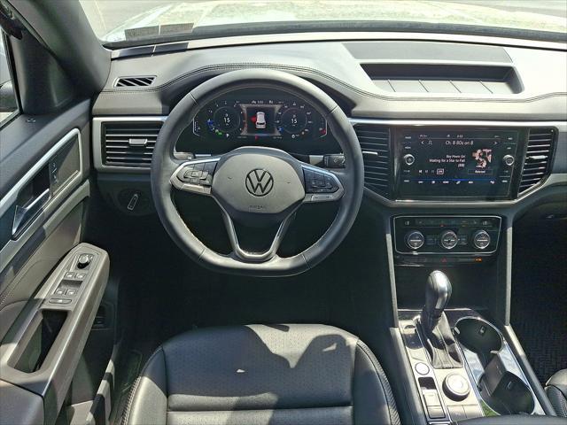 2022 Volkswagen Atlas Cross Sport 2.0T SEL