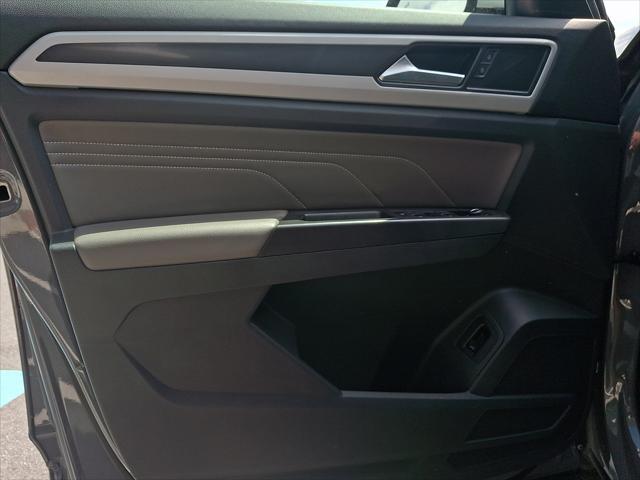 2022 Volkswagen Atlas Cross Sport 2.0T SEL